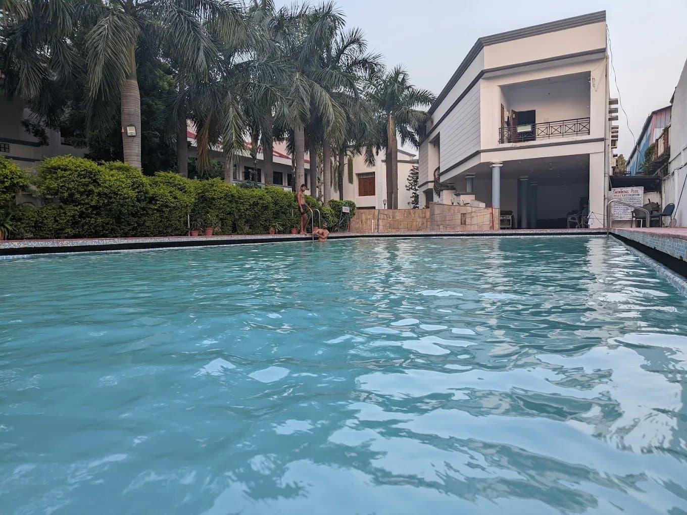 Charans Club And Resort wedding venue in Lucknow